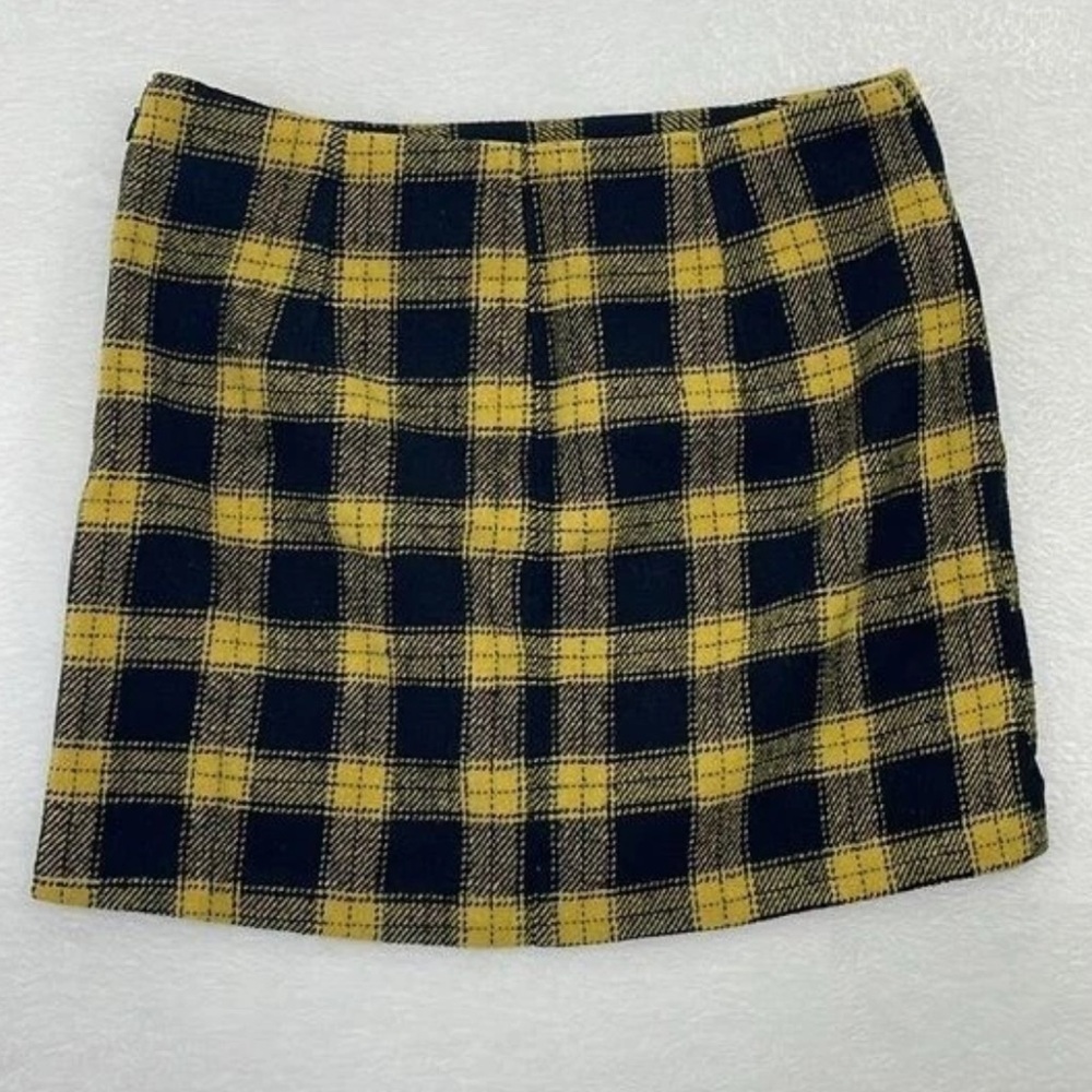 Forever 21 Plaid‎ Mini Skirt Black Yellow Sz Medium - Picture 4 of 7